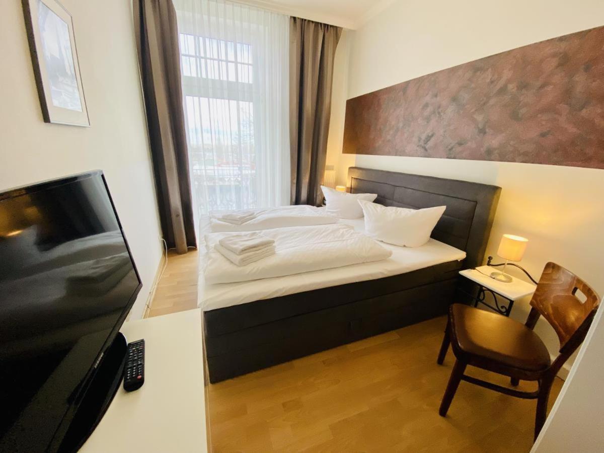 Doppelzimmer Tresen, Direkt Am Alten Strom รอสต็อค ภายนอก รูปภาพ